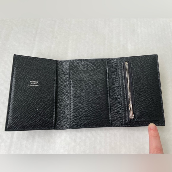 Hermes Black Pebbled Leather Bearn Compact Tri-Fold Wallet Palladium Hardware - Picture 7 of 16